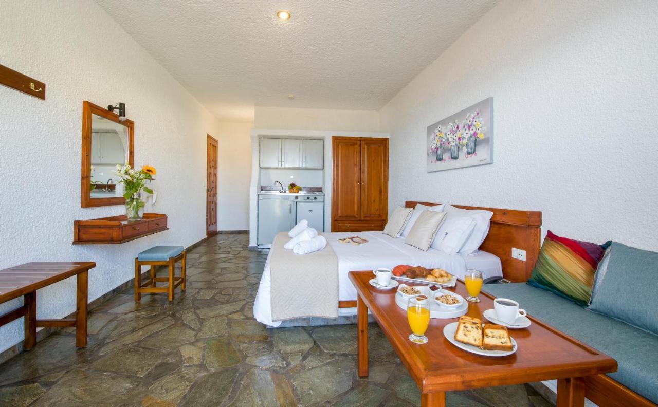 Folia Apartments Chania Agia Marina  ภายนอก รูปภาพ