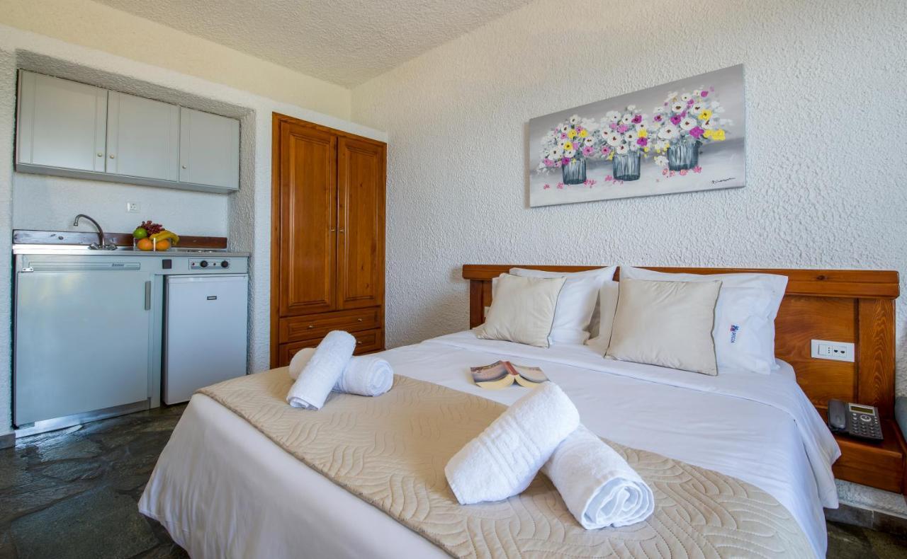 Folia Apartments Chania Agia Marina  ภายนอก รูปภาพ