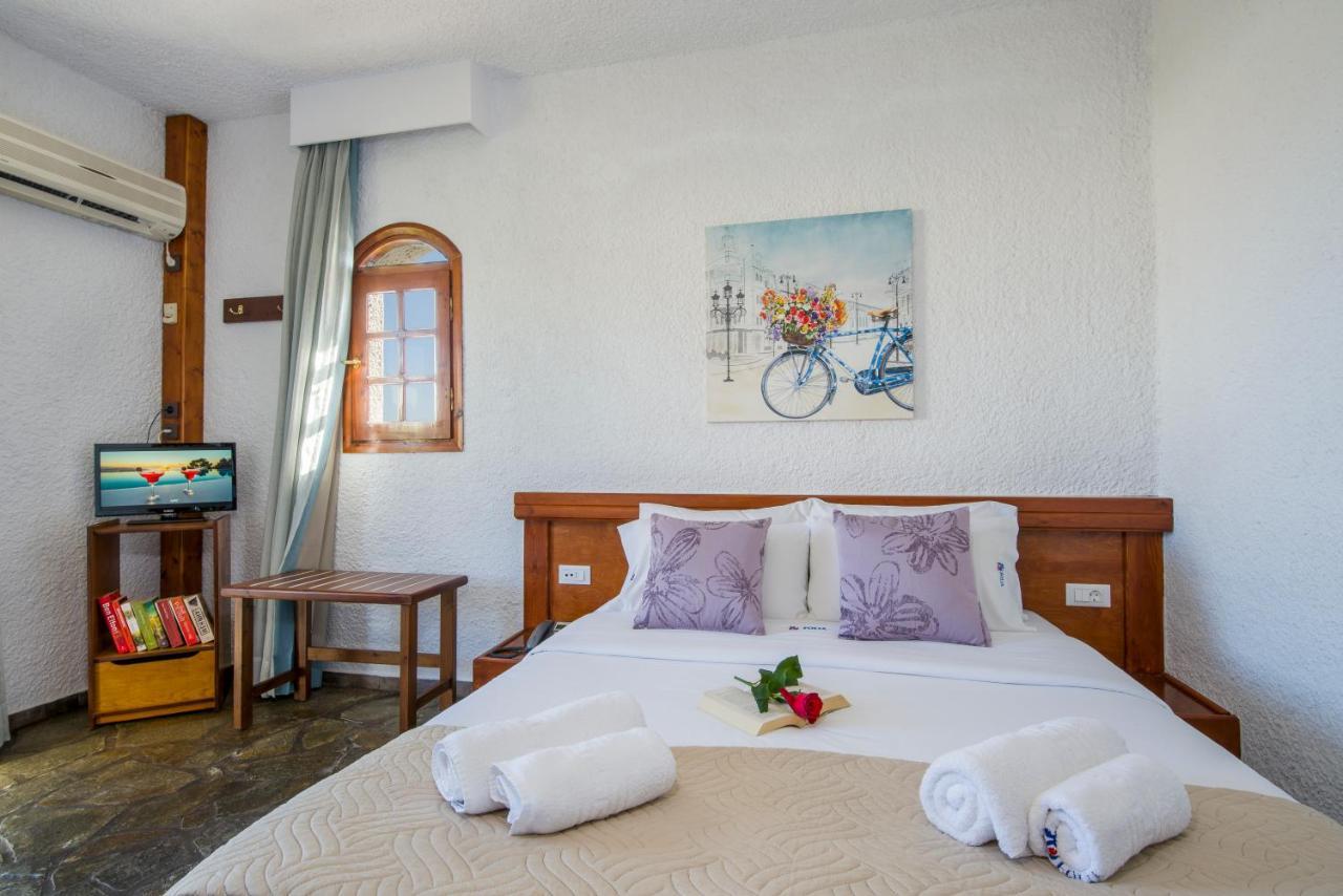 Folia Apartments Chania Agia Marina  ภายนอก รูปภาพ
